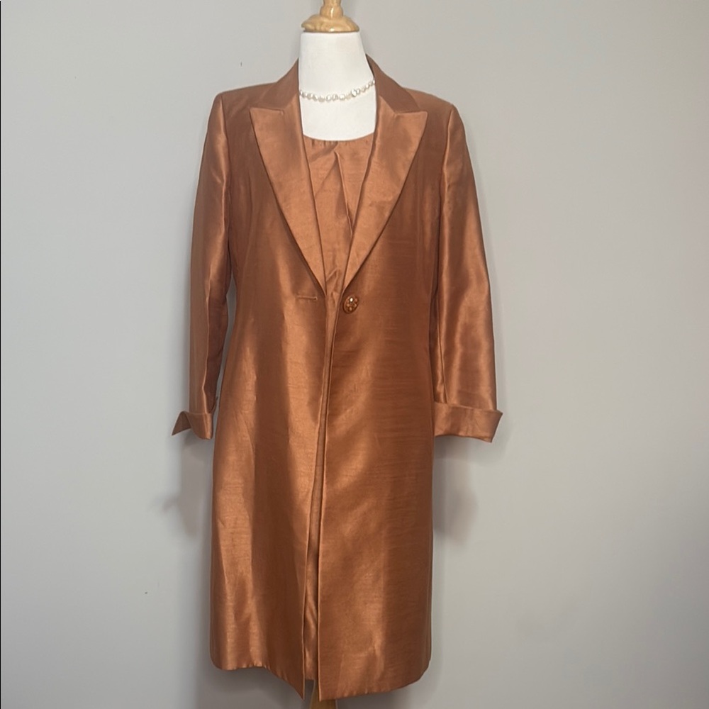 Suit Studio 2 piece Elegant Brown Women's Coat and Dress sz 10